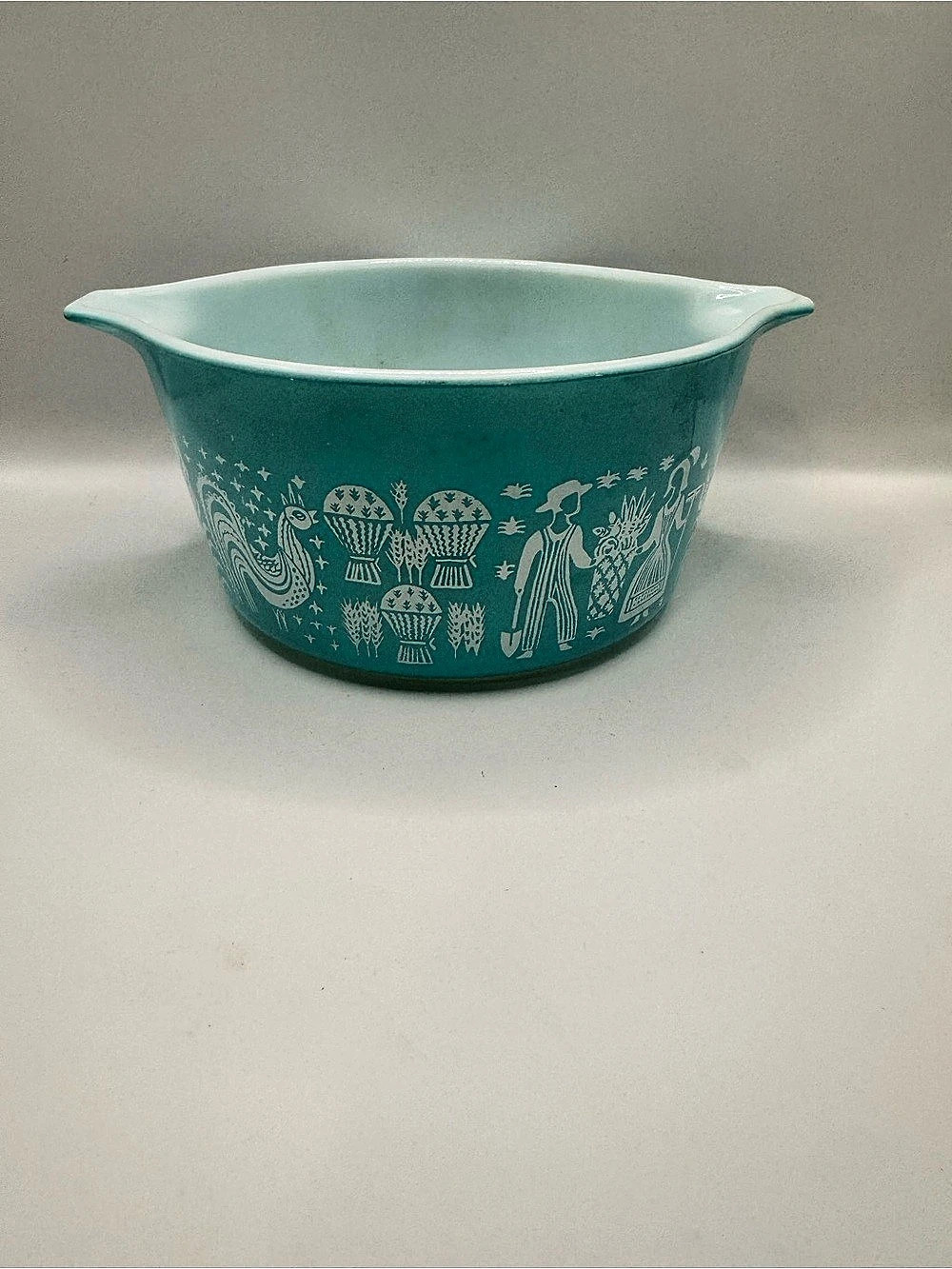 Pyrex Turquoise Amish Butterprint Cinderella Mixing Bowl #473- 1 Quart
